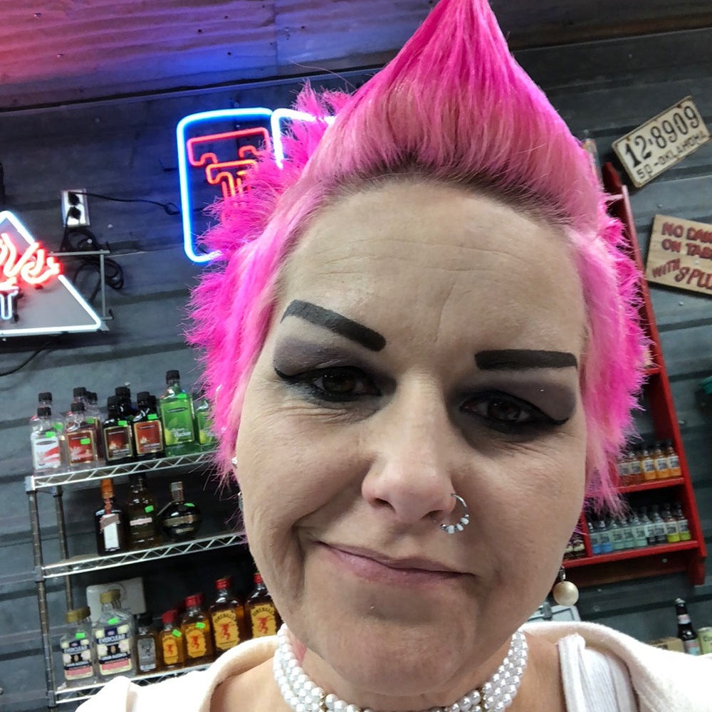 Meet your Posher, Melanie
